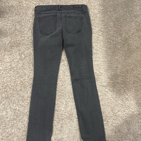 Express Jeans - Picture 3 of 4